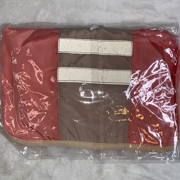 NWT Pink Reflective Raincoat - Picture 5 of 9